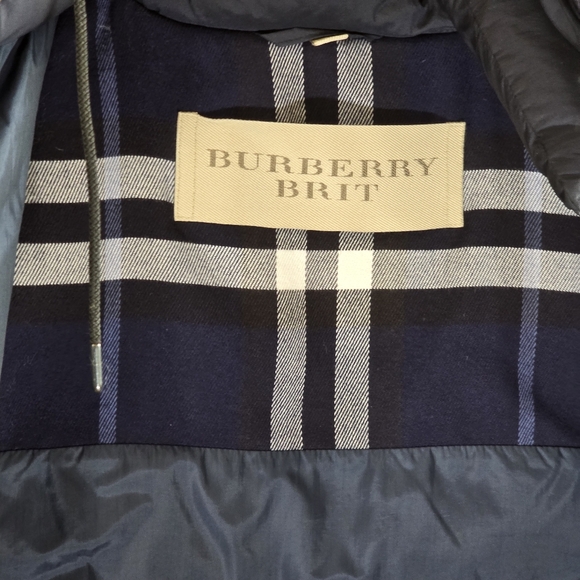 [HOT] Burberry Brit Puffer Hoodie Jacket - Picture 14 of 17